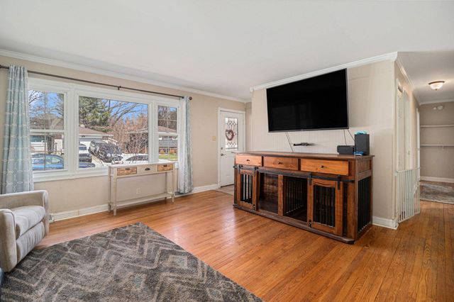 6767 Laurel Avenue, Portage, IN 46368