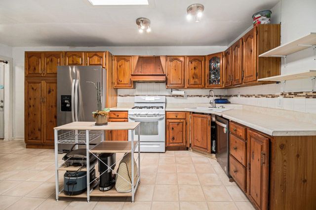 6767 Laurel Avenue, Portage, IN 46368