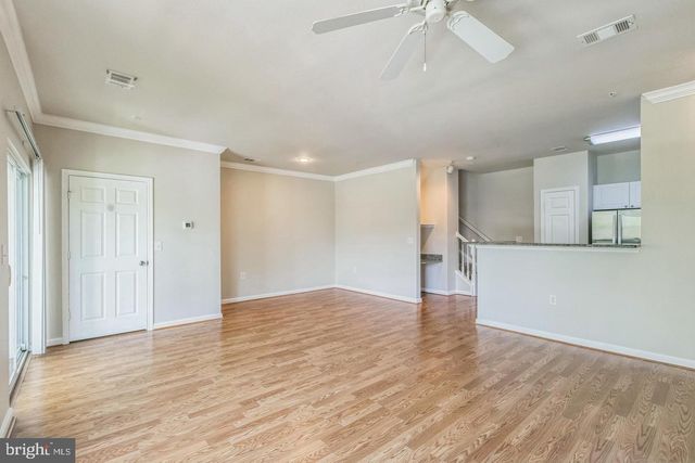 11377 ARISTOTLE DR #10-303, Fairfax, VA 22030