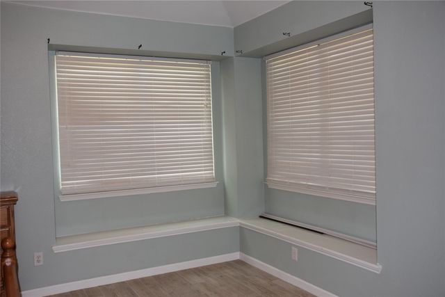 207 Sandpoint Drive, Mansfield, TX 76063