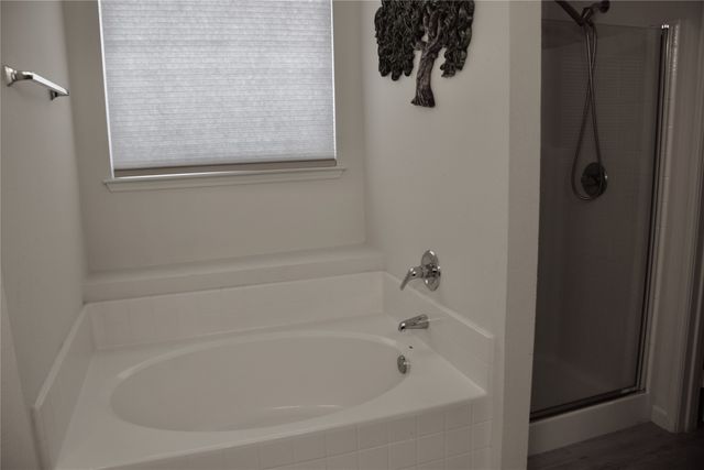 207 Sandpoint Drive, Mansfield, TX 76063