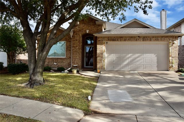 207 Sandpoint Drive, Mansfield, TX 76063