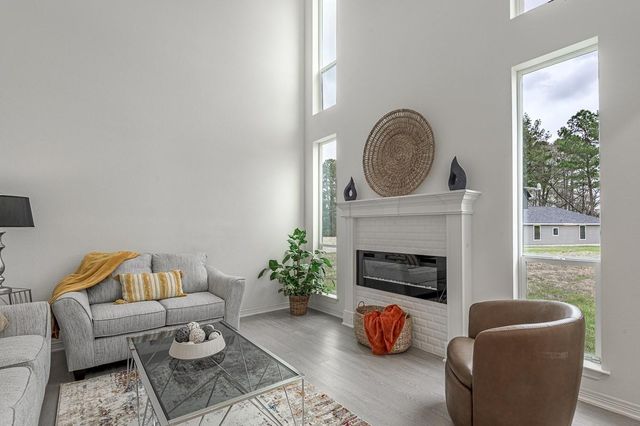 97 Oakridge South, Trinity, TX 75862
