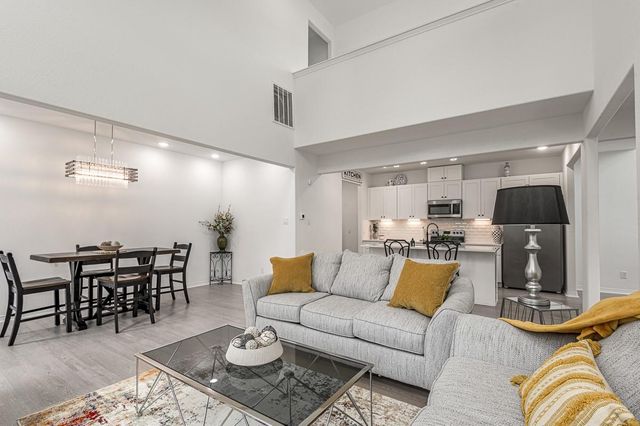 97 Oakridge South, Trinity, TX 75862