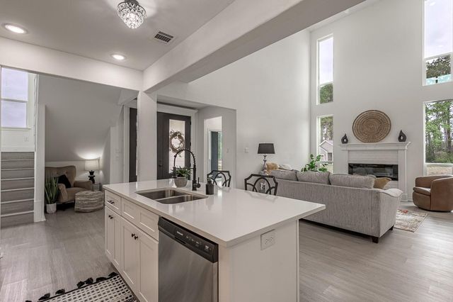 97 Oakridge South, Trinity, TX 75862