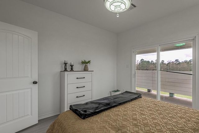 97 Oakridge South, Trinity, TX 75862