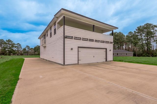 97 Oakridge South, Trinity, TX 75862