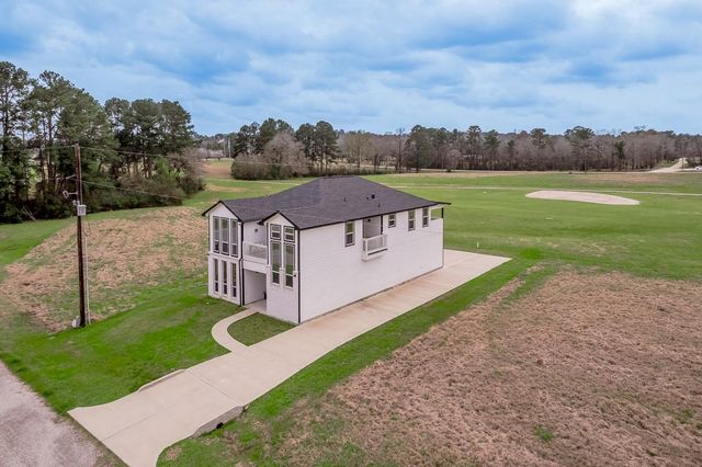 97 Oakridge South, Trinity, TX 75862