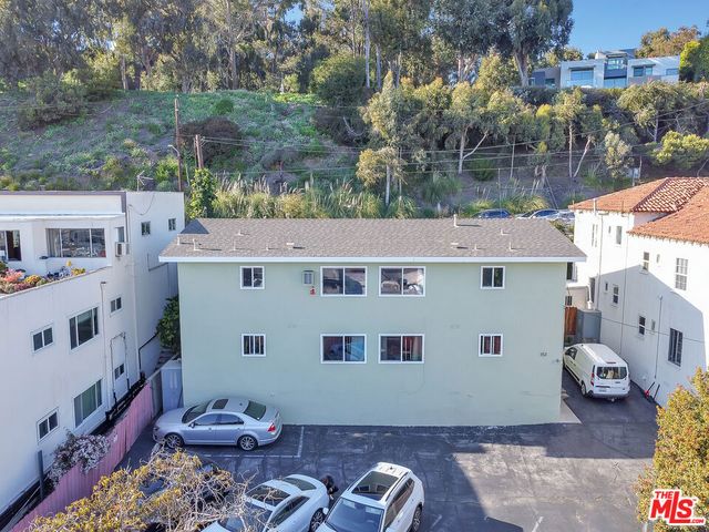 153 W Channel Road, Santa Monica, CA 90402