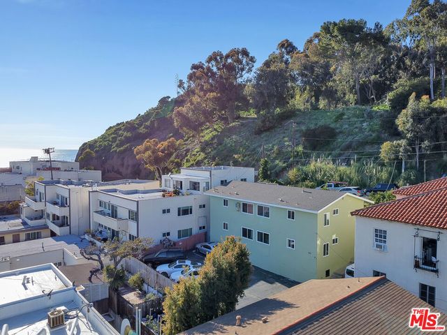 153 W Channel Road, Santa Monica, CA 90402