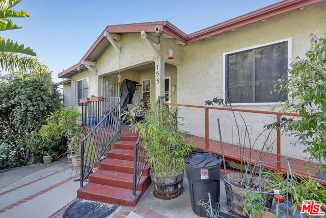 153 W Channel Road, Santa Monica, CA 90402