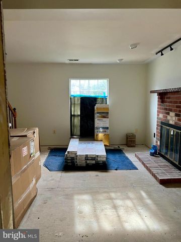 4008 BUCKINGHAM CT, Dumfries, VA 22025