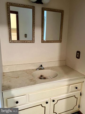 4008 BUCKINGHAM CT, Dumfries, VA 22025