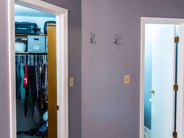 18401 E 26th Street Court S, Independence, MO 64057