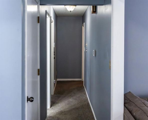 18401 E 26th Street Court S, Independence, MO 64057