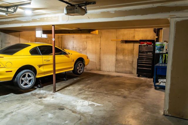 18401 E 26th Street Court S, Independence, MO 64057