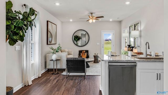 3425 Cool Springs Avenue SW, Madison, AL 35756