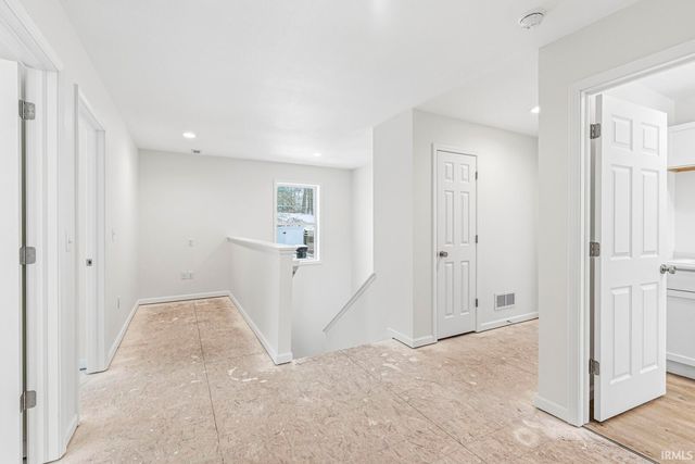 51482 Outer Drive, South Bend, IN 46628