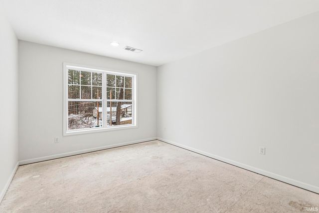 51482 Outer Drive, South Bend, IN 46628