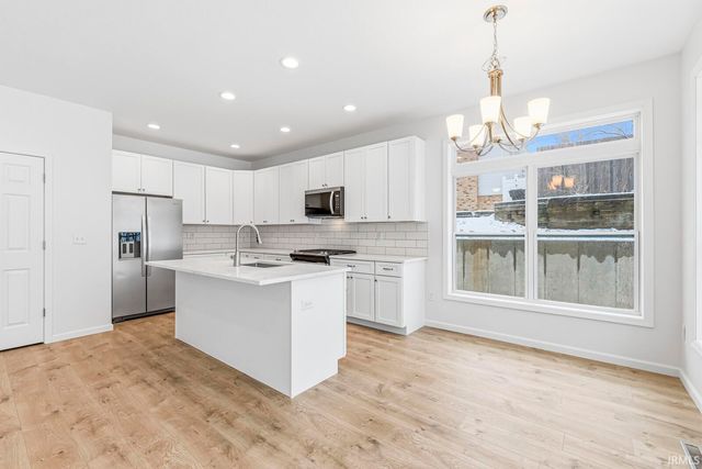 51482 Outer Drive, South Bend, IN 46628