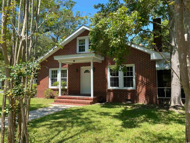 808 11th Ave., Conway, SC 29526