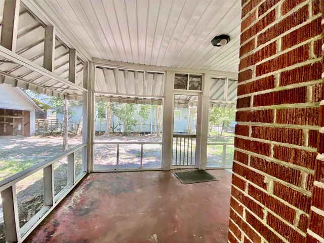 808 11th Ave., Conway, SC 29526