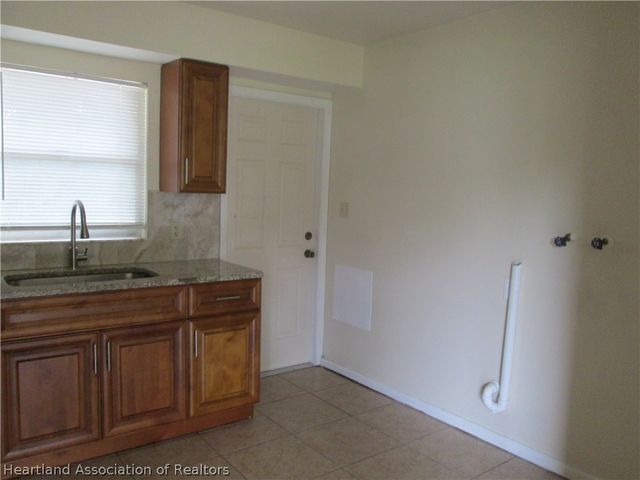 205 Phantasy Avenue, Lake Placid, FL 33852