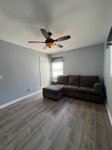 126 Third St, Middlesex Boro, NJ 08846