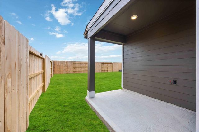 5214 Purple Beebalm Lane, Houston, TX 77048