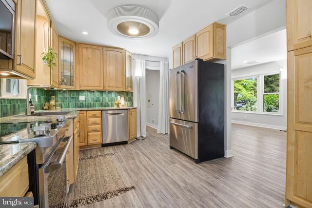 407 AUTUMN OLIVE WAY, Sterling, VA 20164