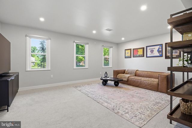 407 AUTUMN OLIVE WAY, Sterling, VA 20164