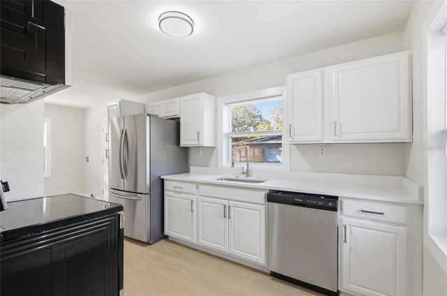 845 E 20TH STREET, Sanford, FL 32771