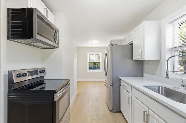 845 E 20TH STREET, Sanford, FL 32771