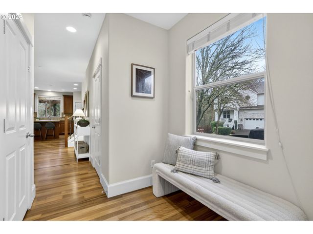 11307 Nw KIMBLE Ct, Portland, OR 97229