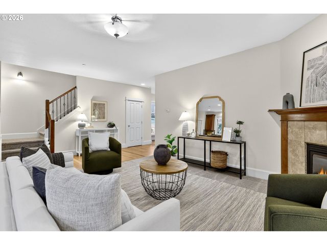 11307 Nw KIMBLE Ct, Portland, OR 97229