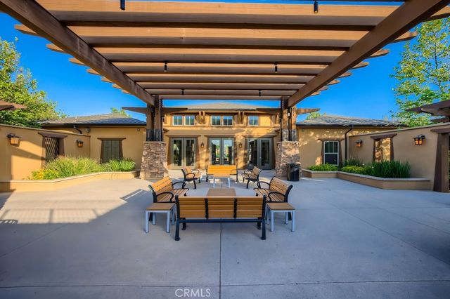 34743 Serissa Court, Murrieta, CA 92563