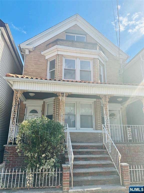 49 Jaques Street, Elizabeth City, NJ 07201