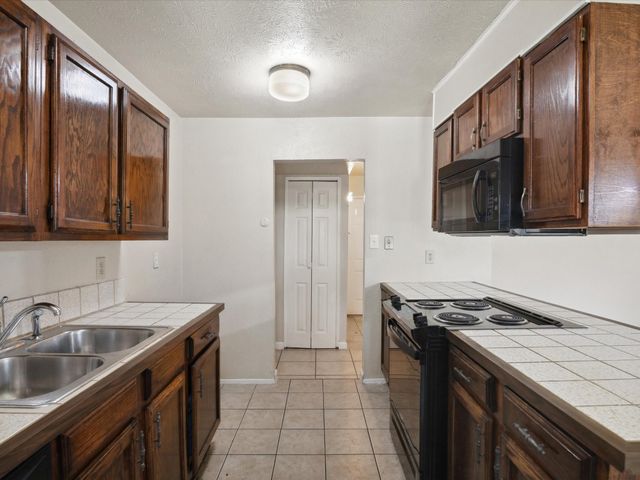10217 Ironwood Lane, Dallas, TX 75249