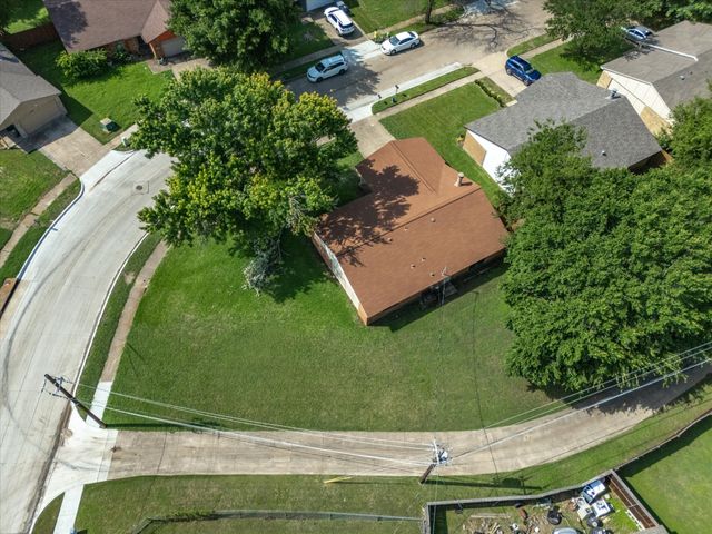 10217 Ironwood Lane, Dallas, TX 75249