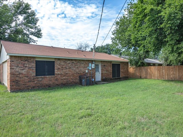 10217 Ironwood Lane, Dallas, TX 75249