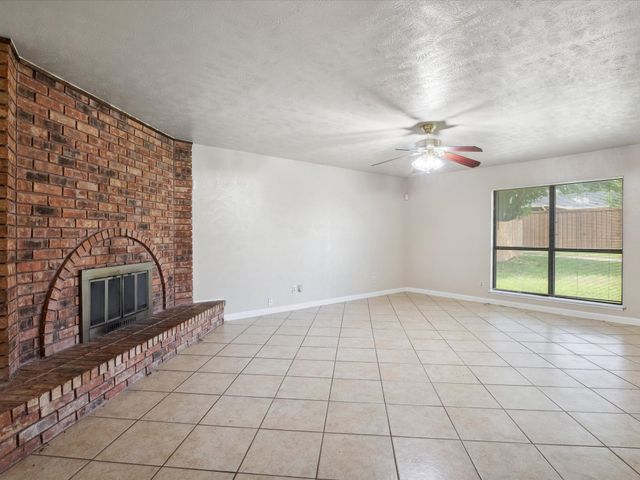 10217 Ironwood Lane, Dallas, TX 75249