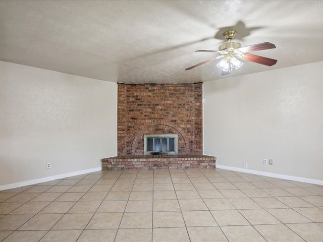 10217 Ironwood Lane, Dallas, TX 75249