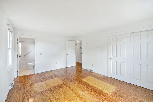 90 Captain York Road, South Yarmouth, MA 02664