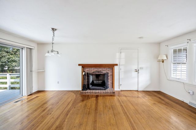 90 Captain York Road, South Yarmouth, MA 02664