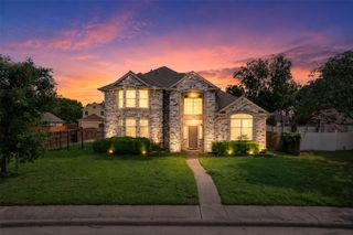 1128 Kensington Drive, Desoto, TX 75115