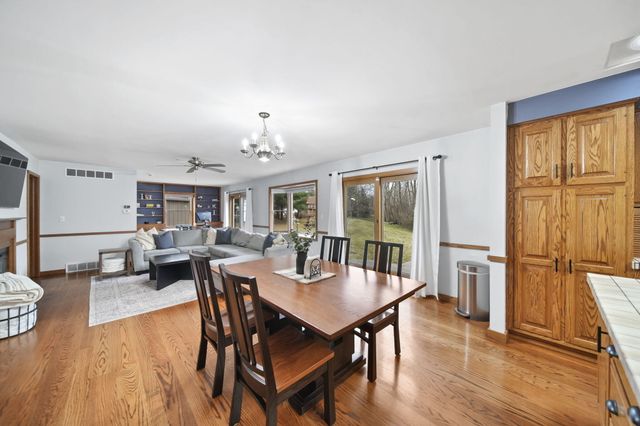 1544 Brookfield Court, Adrian City, MI 49221