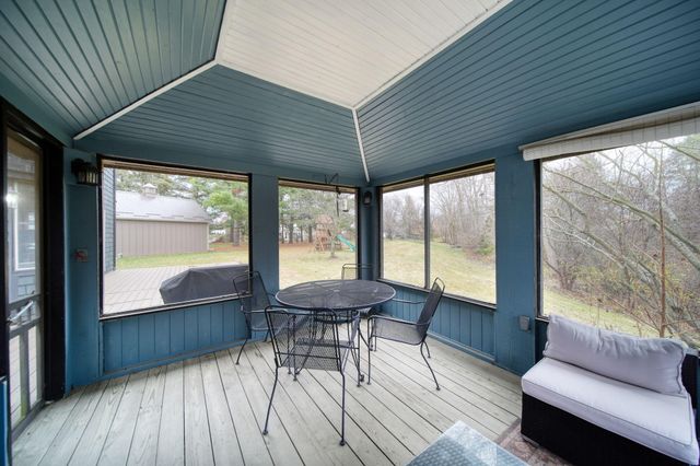 1544 Brookfield Court, Adrian City, MI 49221