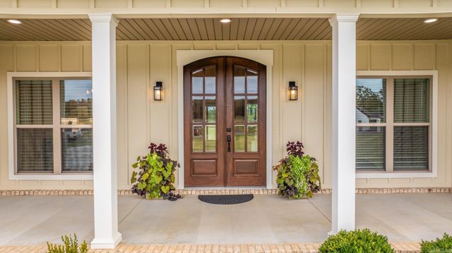 17 Republican Loop, Greenbrier, AR 72058