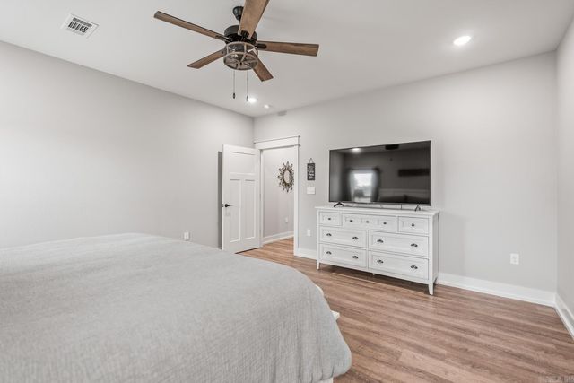 17 Republican Loop, Greenbrier, AR 72058