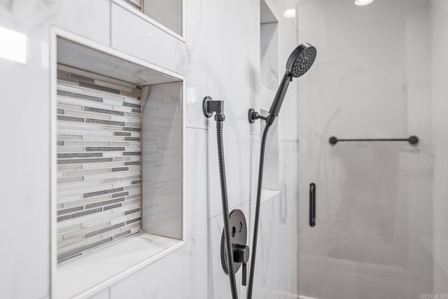 17 Republican Loop, Greenbrier, AR 72058